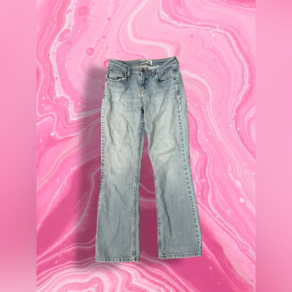 Levi’s Signature Mid Rise Bootcut Jeans Light Wash